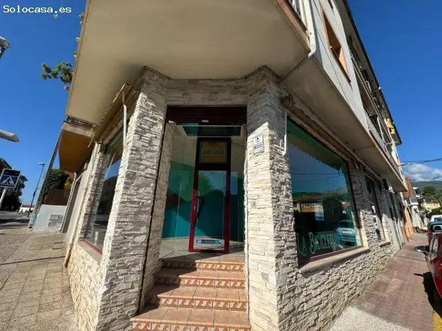 Local Comercial en Candeleda 65m2 Frente al Colegio Almanzor