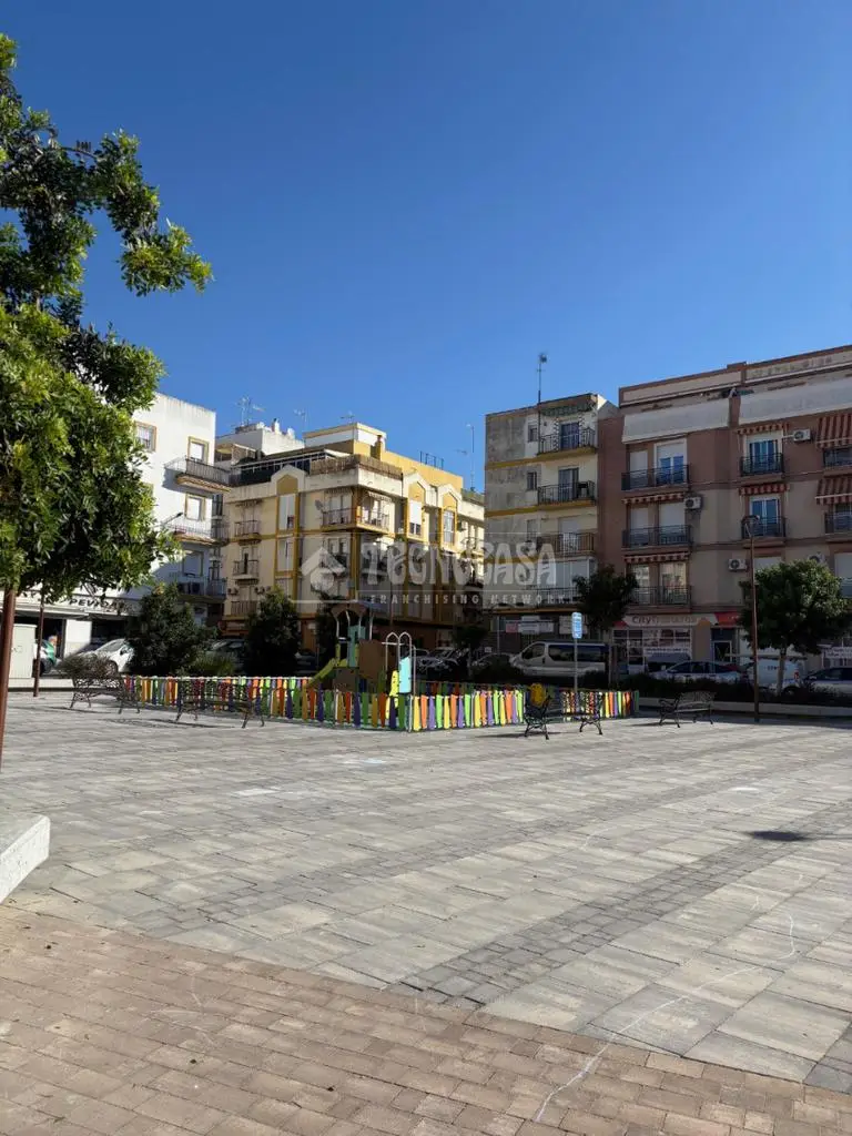 Venta Terreno 130m² Isla Chica Avenida Principal
