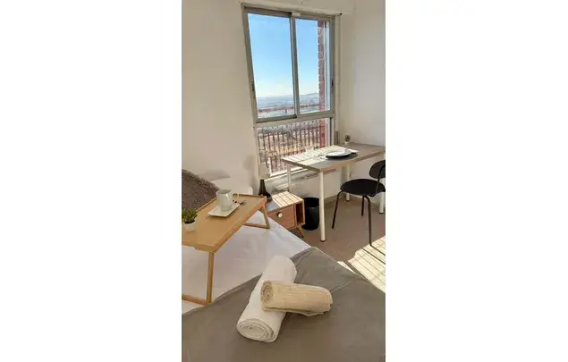 Rent a room of 105 m² in Madrid