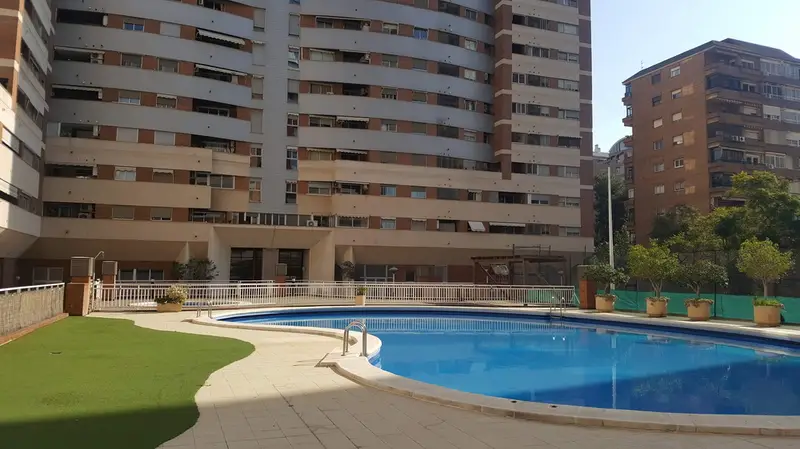 Apartamento 4 Dormitorios Ciudad Artes Ciencias Valencia