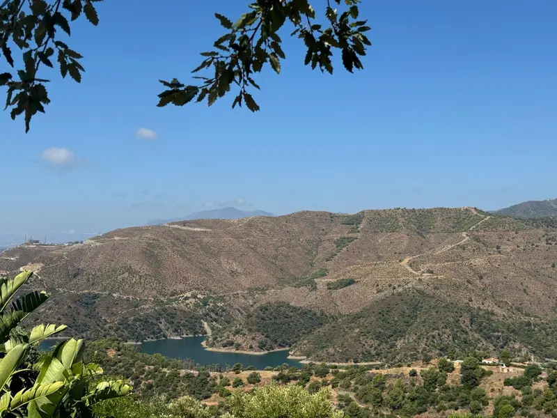 Casa-Villa de 3 Dormitorios en venta Istán, España