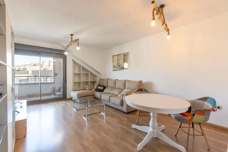 Piso en Venta Zaidin Granada Gran terraza 2 Plazas Garaje