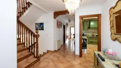 Chalet de Lujo en Venta en La Zubia