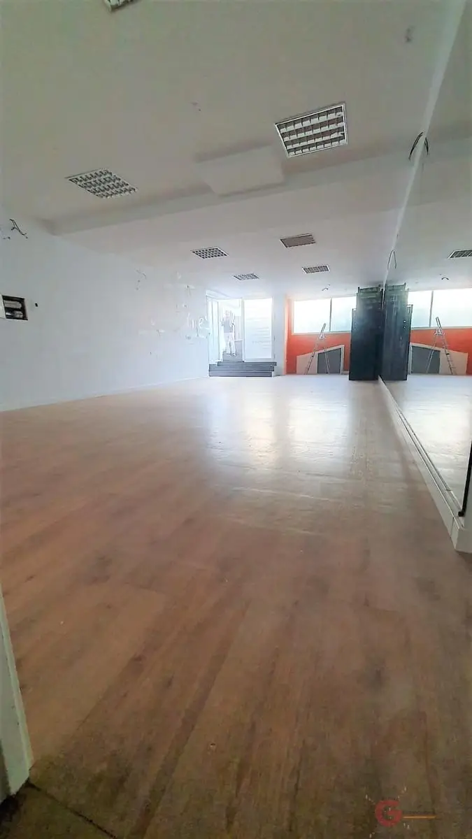 Local Comercial en Venta Velez de Benaudalla