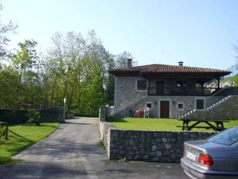 Venta Chalet Llanes Asturias Dos Viviendas Jardin Rio