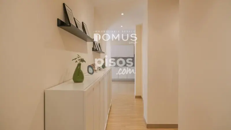 Piso en venta en Besalu 77m2 2 habitaciones