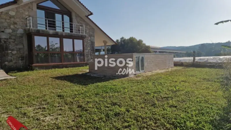 Chalet de Piedra en O Rosal Con Jardin y Garaje
