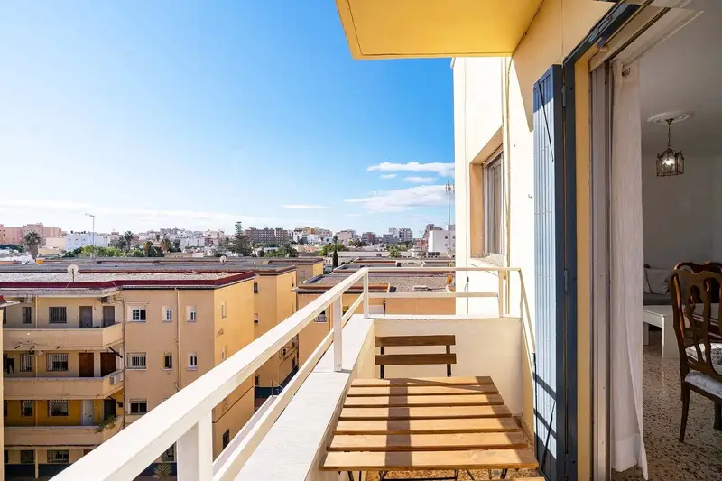 Piso en Alquiler en Almería Ciudad Jardín