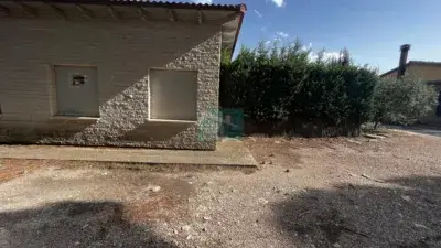 Chalet en venta en Avenida de Aragón