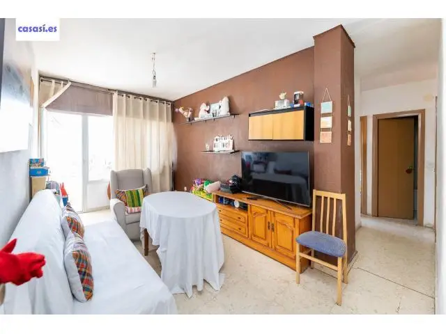 Piso 3 Dormitorios Armilla Junto Metro Gran Oportunidad