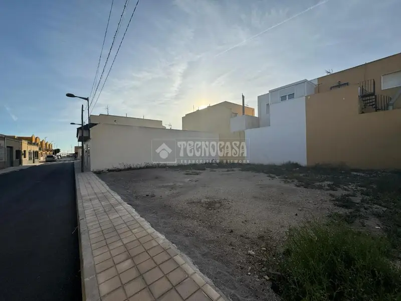 Terrenos en venta en Níjar