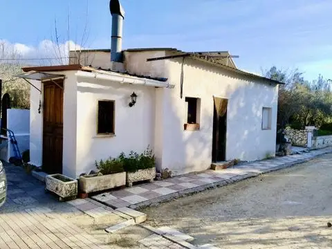 Venta Casa Rural Lujosa en Ibi 3 Dormitorios Piscina