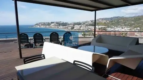 Villa de Lujo en Curumbico Almuñecar 4 Dormitorios Piscina Vistas al Mar