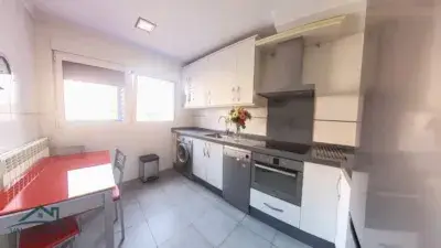 Piso en Venta Reinosa Centro Terraza 2 Habitaciones Amueblado