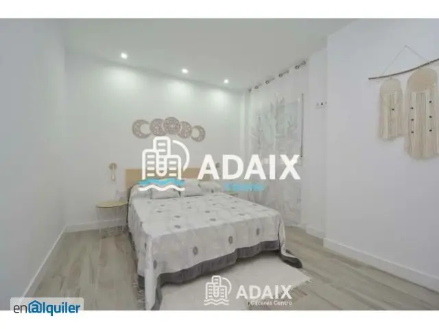 Alquiler Piso Centro Caceres Zona Canovas Terraza Amueblado