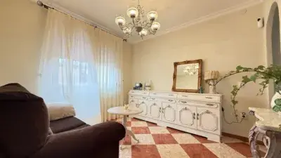 Chalet Adosado en Alquiler Nuevo Bulevar Estancia Corta