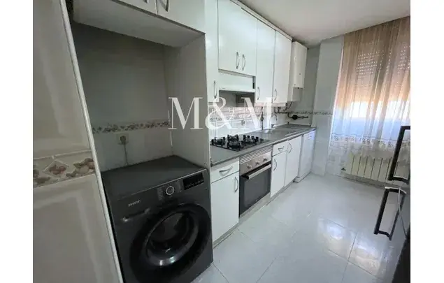 Alquiler Apartamento 2 Dormitorios 90m2 Villanueva de la Cañada