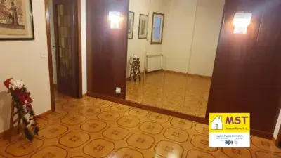 Piso en venta en Carrer de Sobrerroca