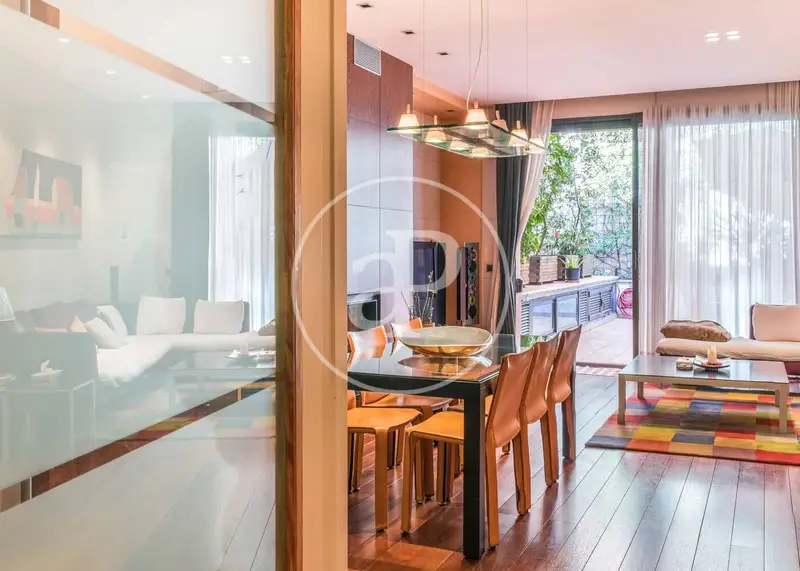 Chalet en venta Sant Andreu de Palomar Barcelona 608m2