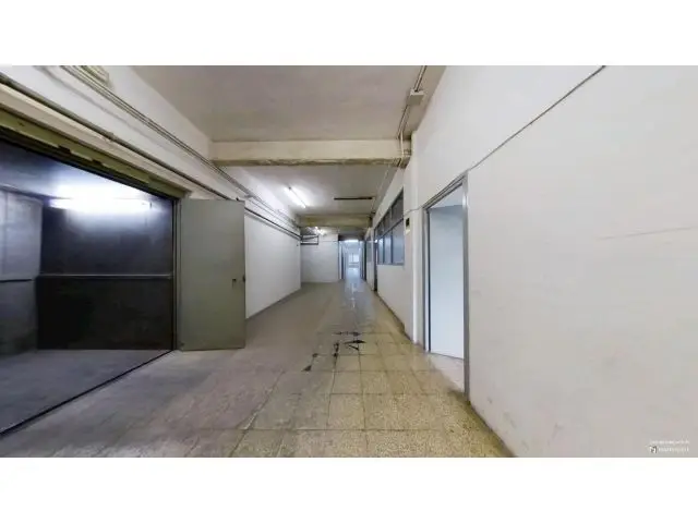 Nave Industrial en Venta en Barcelona