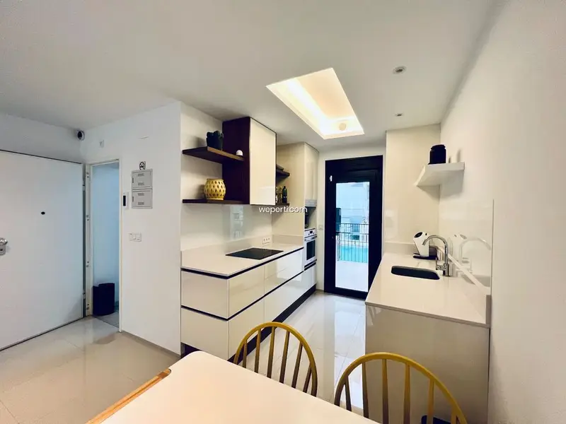 Apartamento de Lujo en Arenales del Sol Alquiler Anual