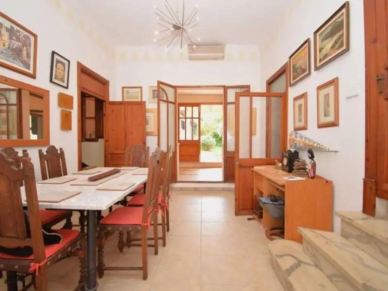 Chalet en Ariany con Jardín y Garaje