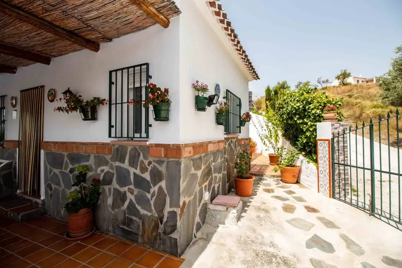Chalet en Frigiliana con Piscina Privada Alquiler Invierno