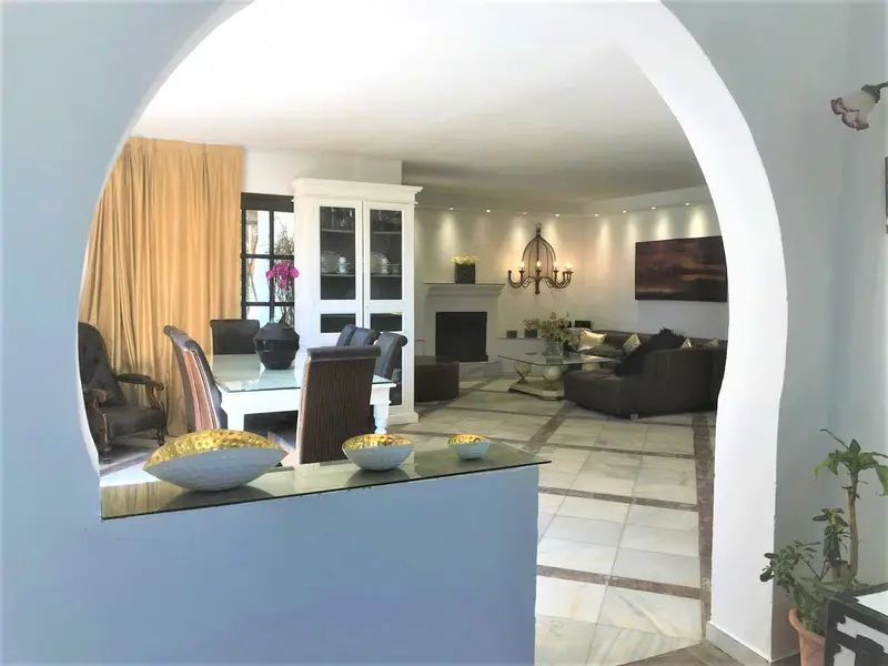 Casa Villa 5 Dormitorios Piscina Privada Estepona