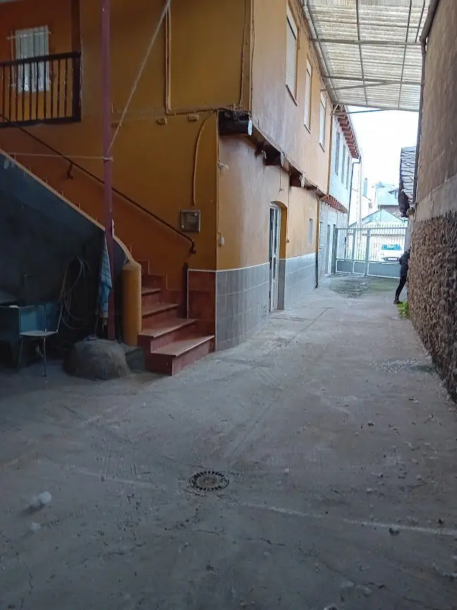 Venta Casa Villamartin de la Abadia Carracedelo