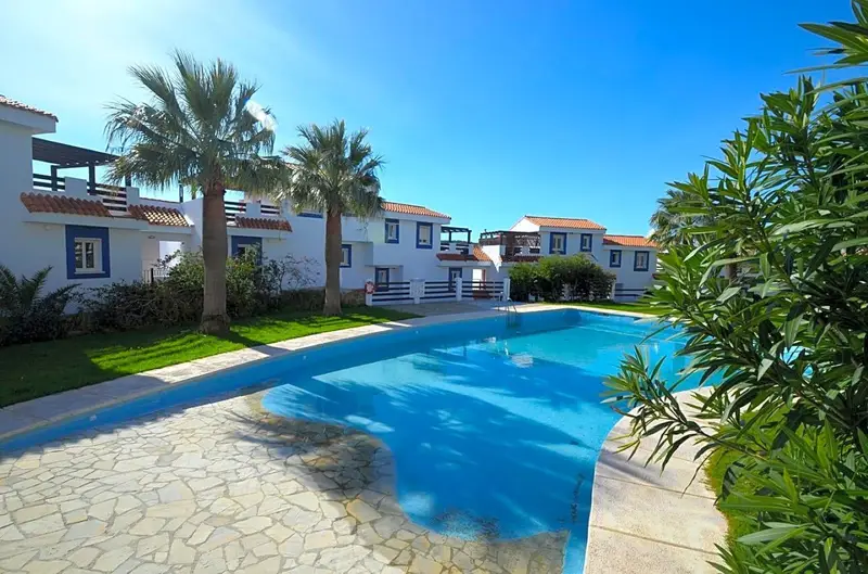Apartamento 2 Dormitorios La Duquesa Vistas al Mar Piscina