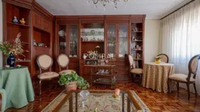 Piso en Venta O Carballiño 3 Dormitorios 2 Baños Garaje