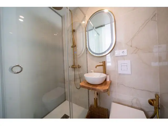 Piso Vacacional Zaidia Valencia: 2 Hab, 2 Baños, Amueblado