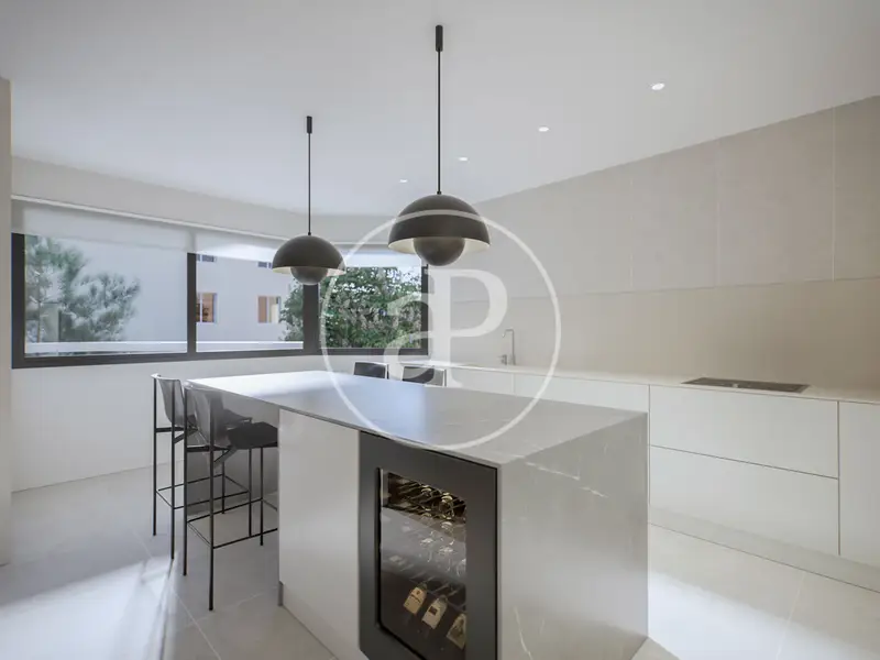 Piso de Lujo en Venta Les Tres Torres 4 Suites 255m2