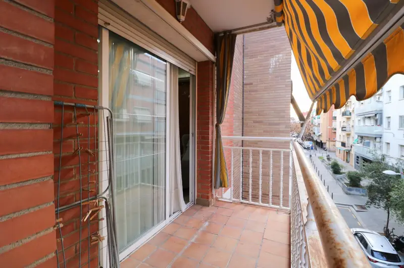 Venta Piso con terraza en Centre Viladecans