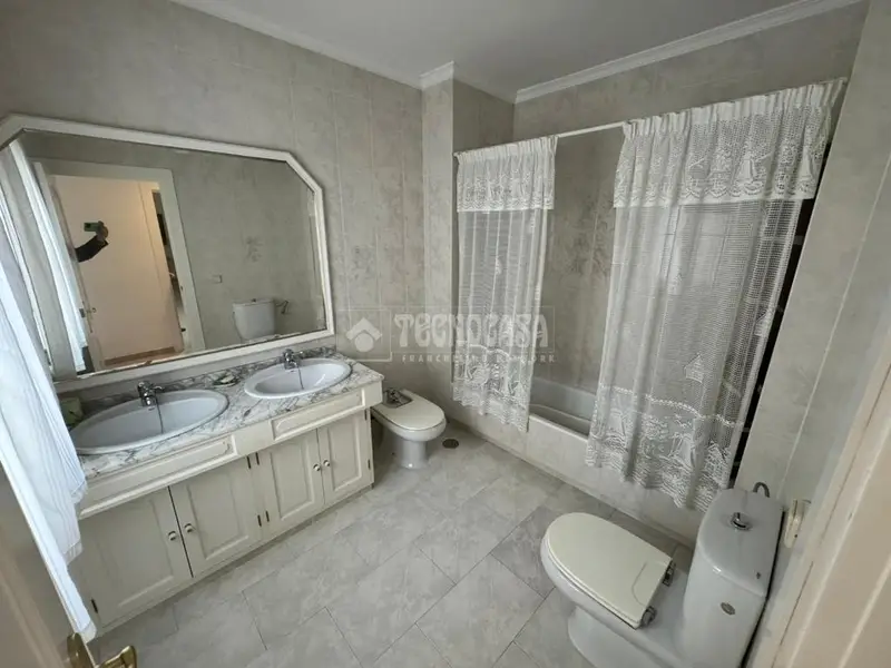 Casa Señorial 620m2 Vejer De La Frontera 3 Plantas