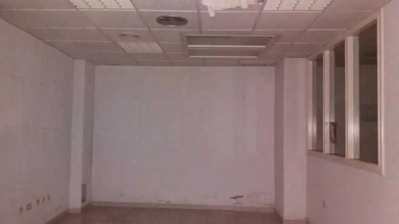Local de 89.0 m² en Beniel