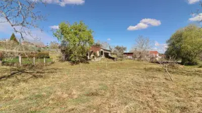 Parcela en Sada con Edificacion - Oportunidad de Inversion