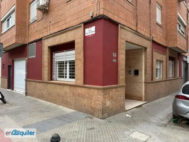 Precioso Piso Reformado en Alaquás con Garaje y Trastero