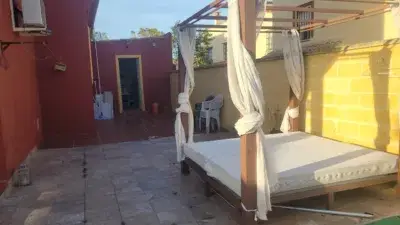 Chalet en Salteras con Piscina y Club Social