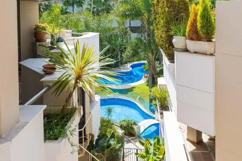 Apartamento 2 Dormitorios Nueva Andalucia