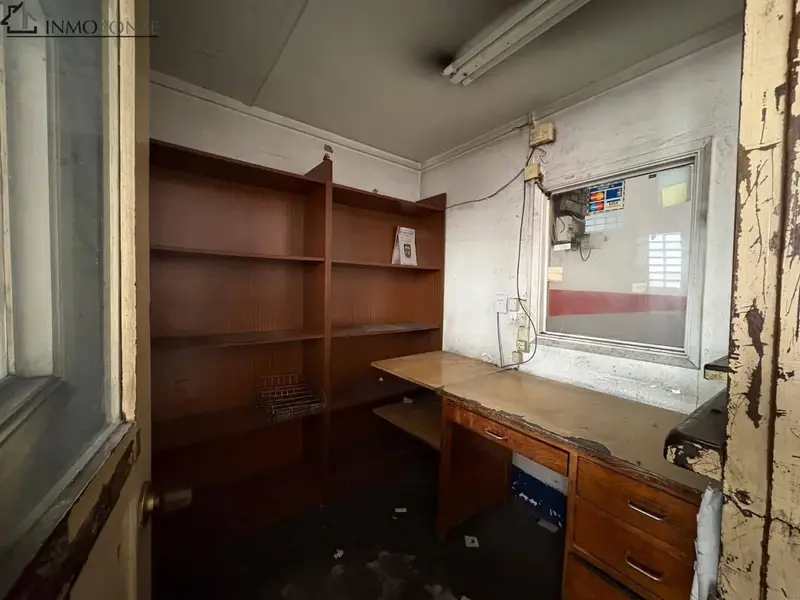 Local Comercial en Alquiler en Pontevedra Ciudad 170m²