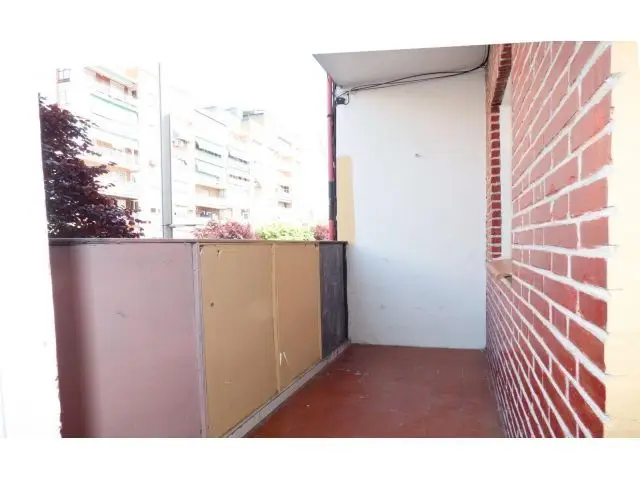 Piso en Venta en Móstoles 3 Dormitorios 1 Baño Terraza