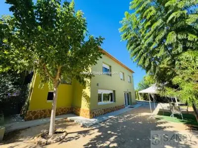 Casa Chalet en Venta Pedreguer Alicante 4 Dormitorios 3 Baños