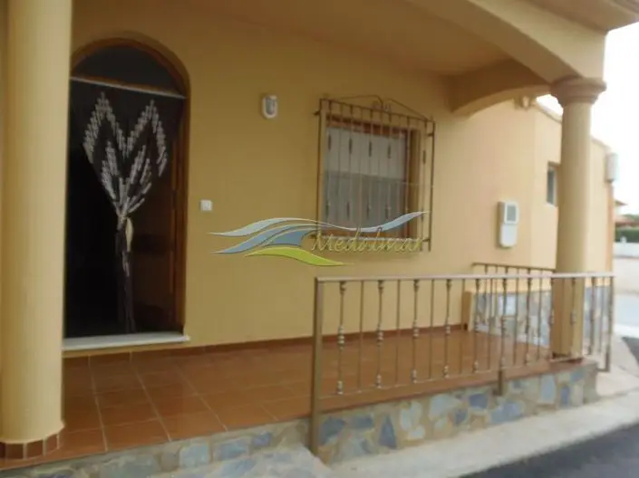 Villa 3 Dormitorios Palomares Centro