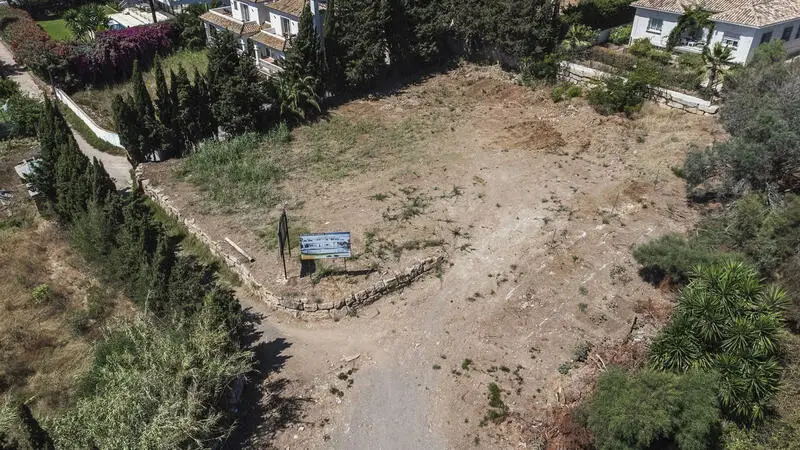 Villa de Lujo en Nueva Andalucía con Licencia - 5 Dormitorios