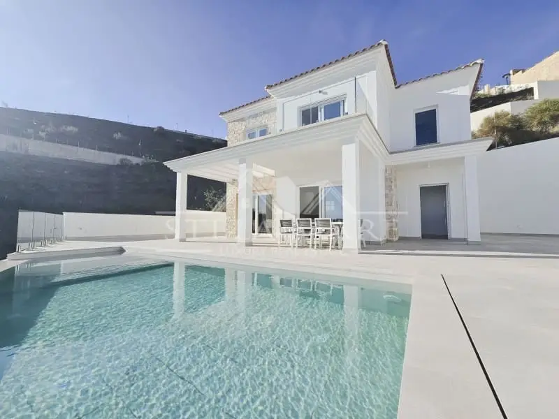 Chalet con Vistas al Mar en Torrox Costa