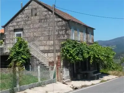 Casa Rural con Horreo a Reformar cerca de Pontevedra