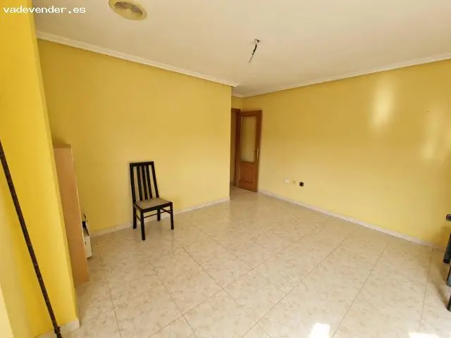 Apartamento en La Marina 85m2 3 habitaciones