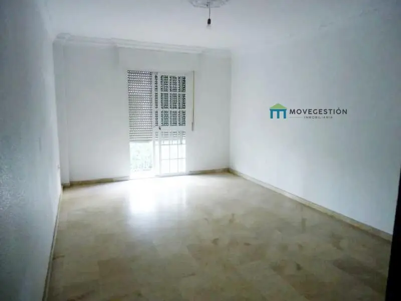 Venta Piso 2 Dormitorios Avenida Espa	
							 a Ubrique