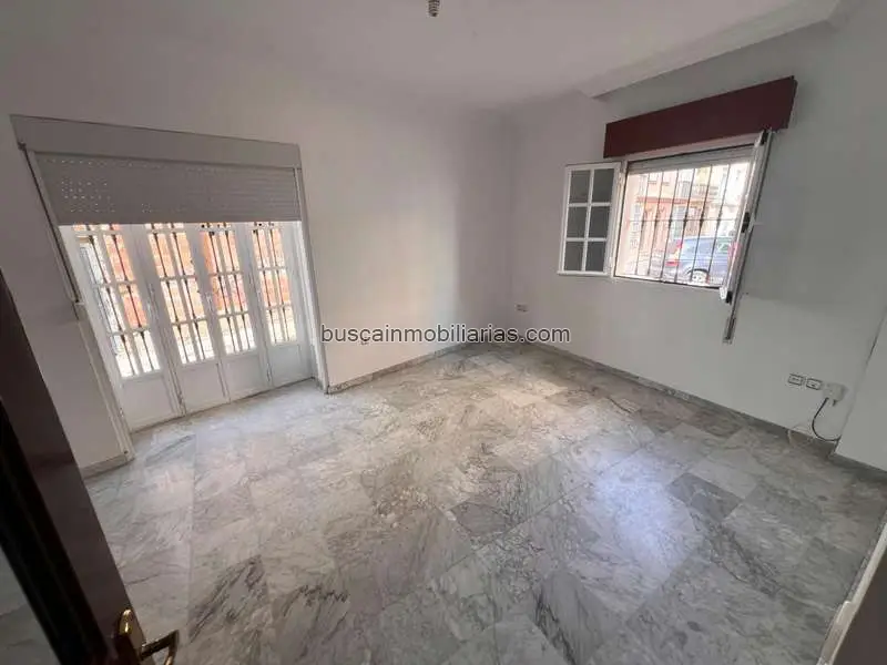 Casa en venta en San Fernando centro 2 plantas castillete